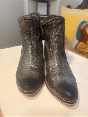 Women's Metallic Black Ankle Booties with Subtle Shine
